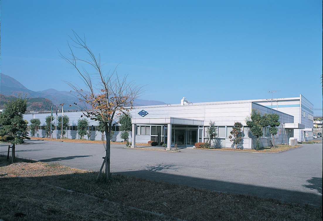株式会社内藤電誠町田製作所 甲府工場